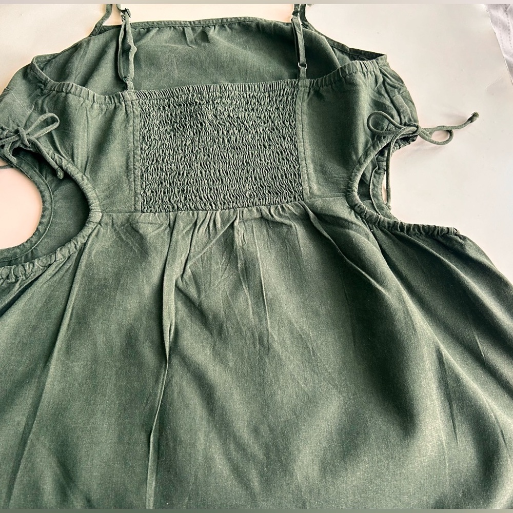 Aerie Women’s Dress Green - Small Petite - Picture 6 of 6